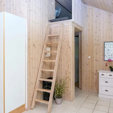 6 Person In Oksbol-by Traum * Oksbøl