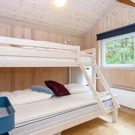 6 Person In Oksbol-by Traum * Oksbøl