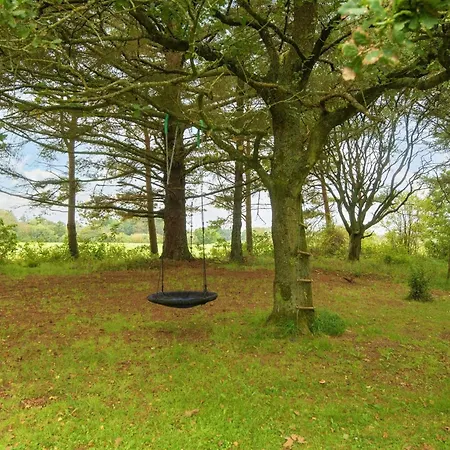 6 Person In Oksbol-by Traum *